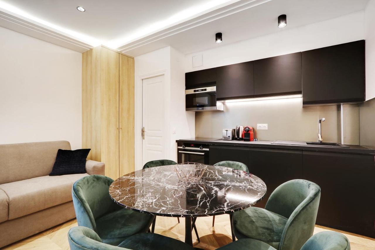 Off Majesti Upper Marais Apartment- Rue Du Faubourg Saint-Martin Párizs Kültér fotó