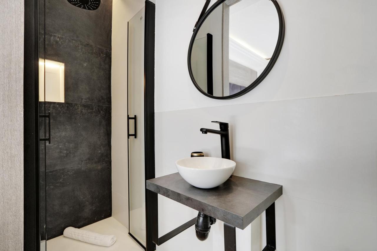 Off Majesti Upper Marais Apartment- Rue Du Faubourg Saint-Martin Párizs Kültér fotó