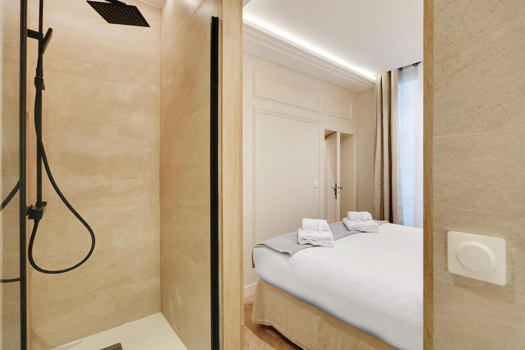 Off Majesti Upper Marais Apartment- Rue Du Faubourg Saint-Martin Párizs Kültér fotó