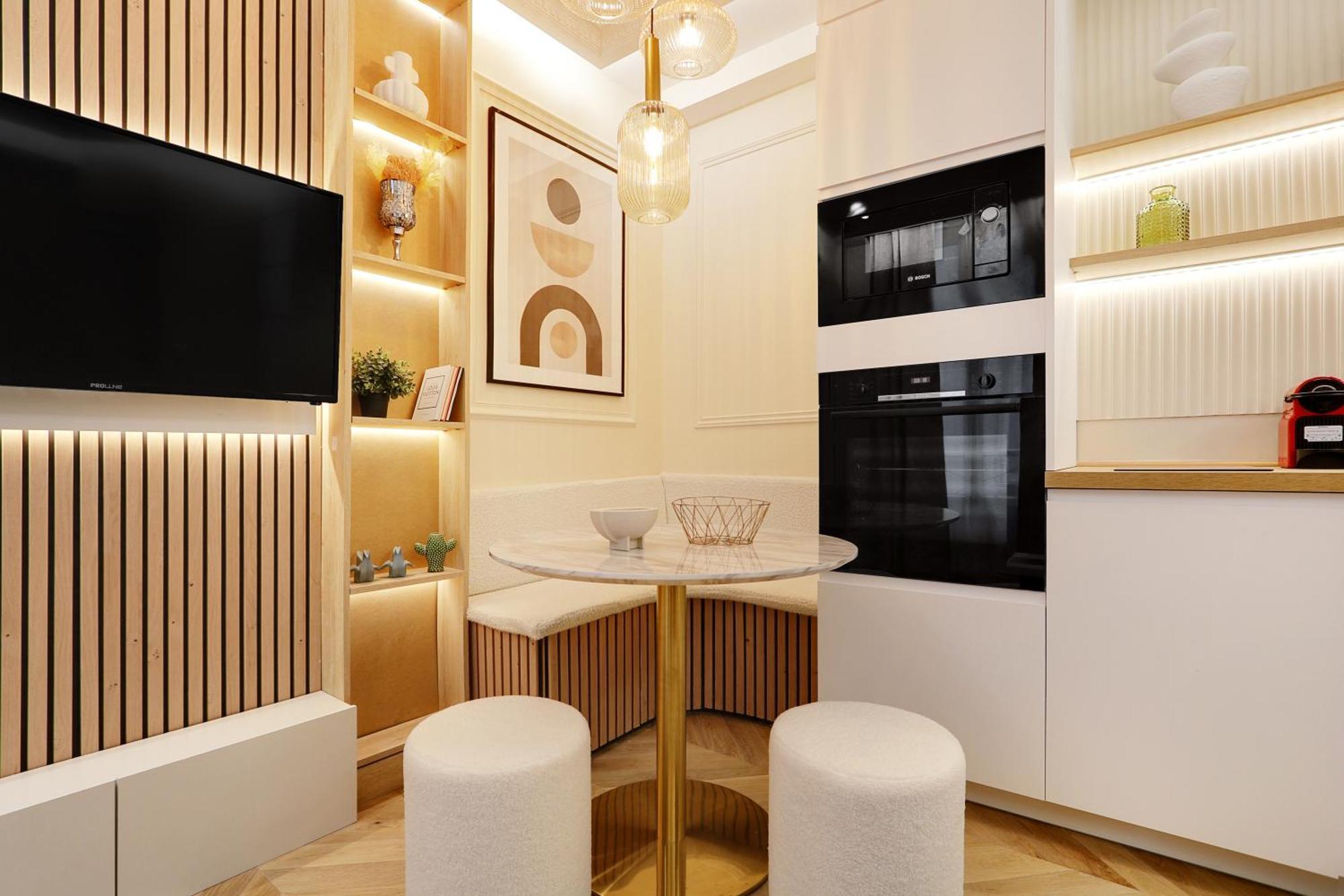Off Majesti Upper Marais Apartment- Rue Du Faubourg Saint-Martin Párizs Kültér fotó